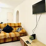 شقة T4 *